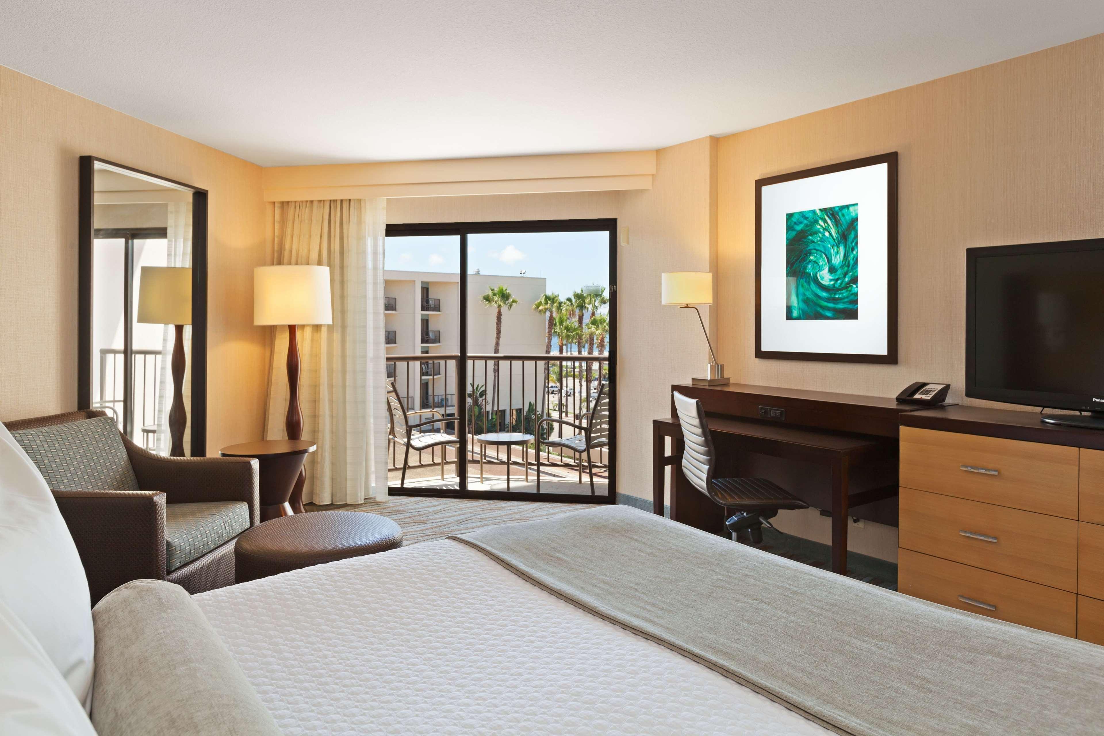Sonesta Redondo Beach And Marina Экстерьер фото